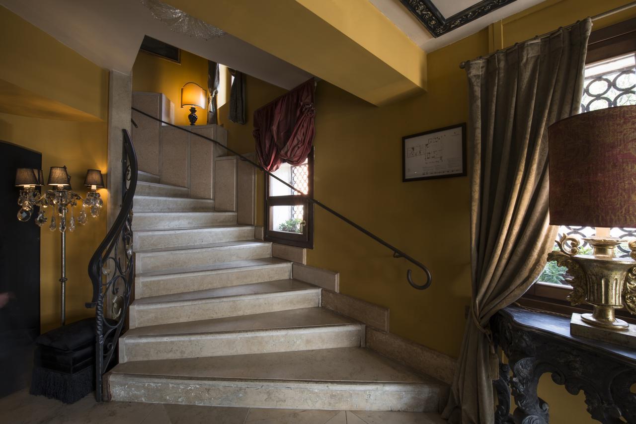 Hotel La Calcina Venezia Esterno foto