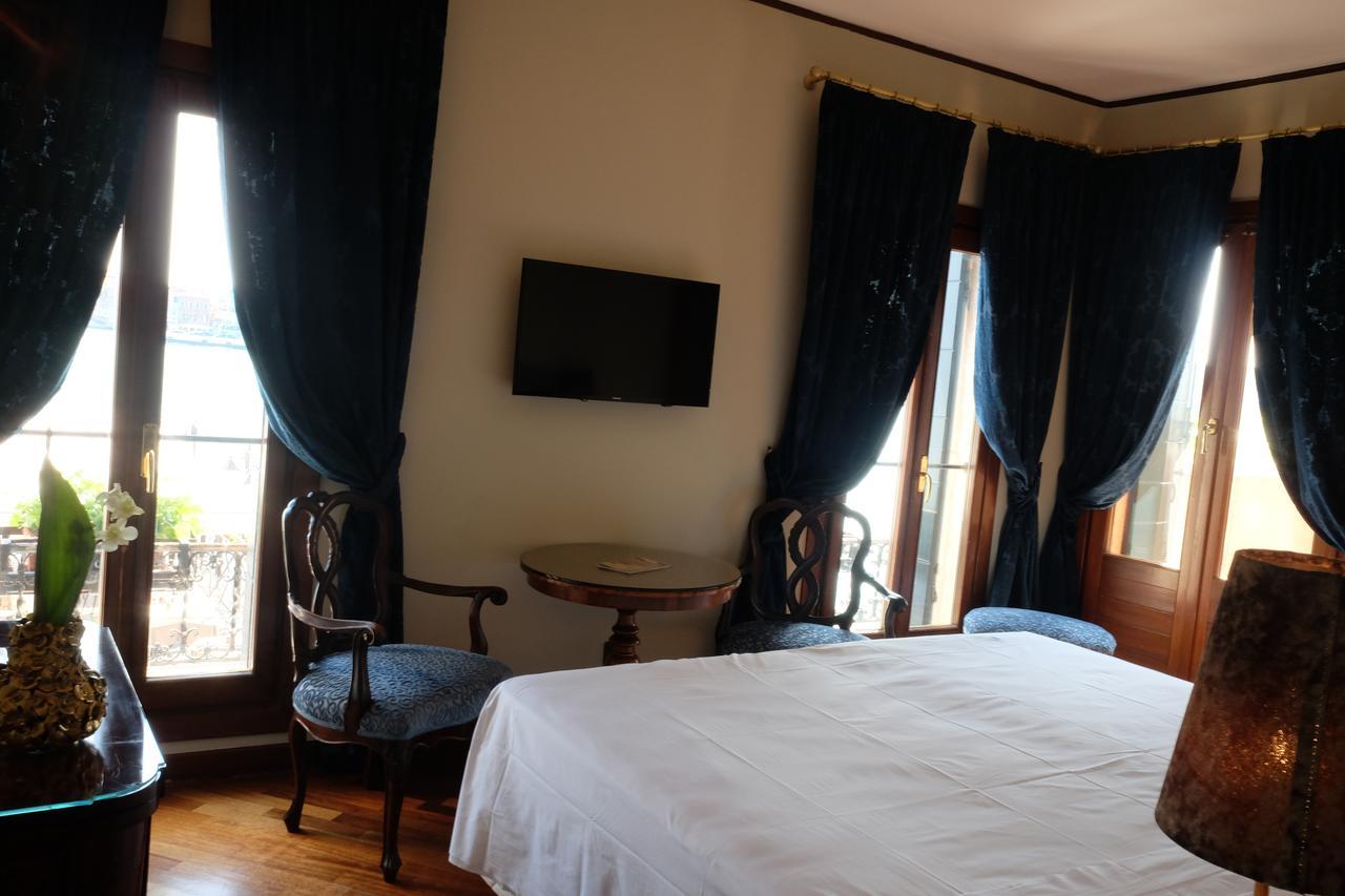 Hotel La Calcina Venezia Esterno foto