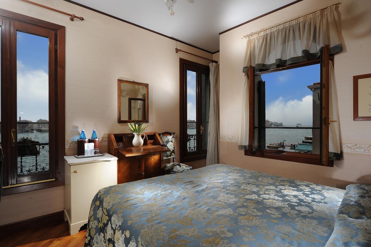 Hotel La Calcina Venezia Esterno foto