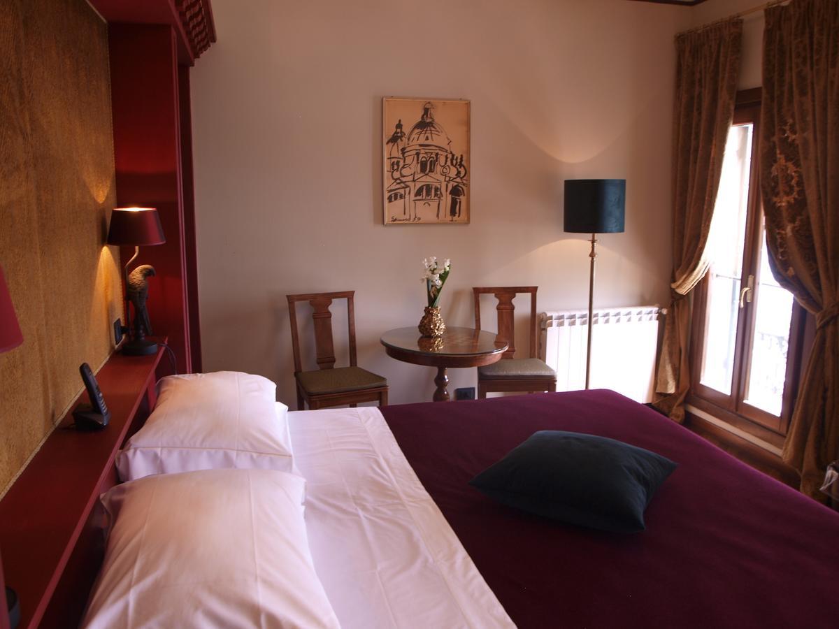 Hotel La Calcina Venezia Esterno foto