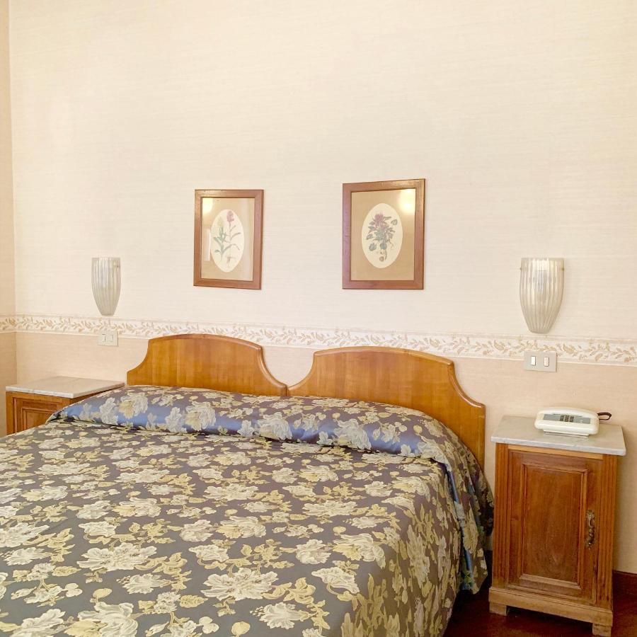Hotel La Calcina Venezia Esterno foto