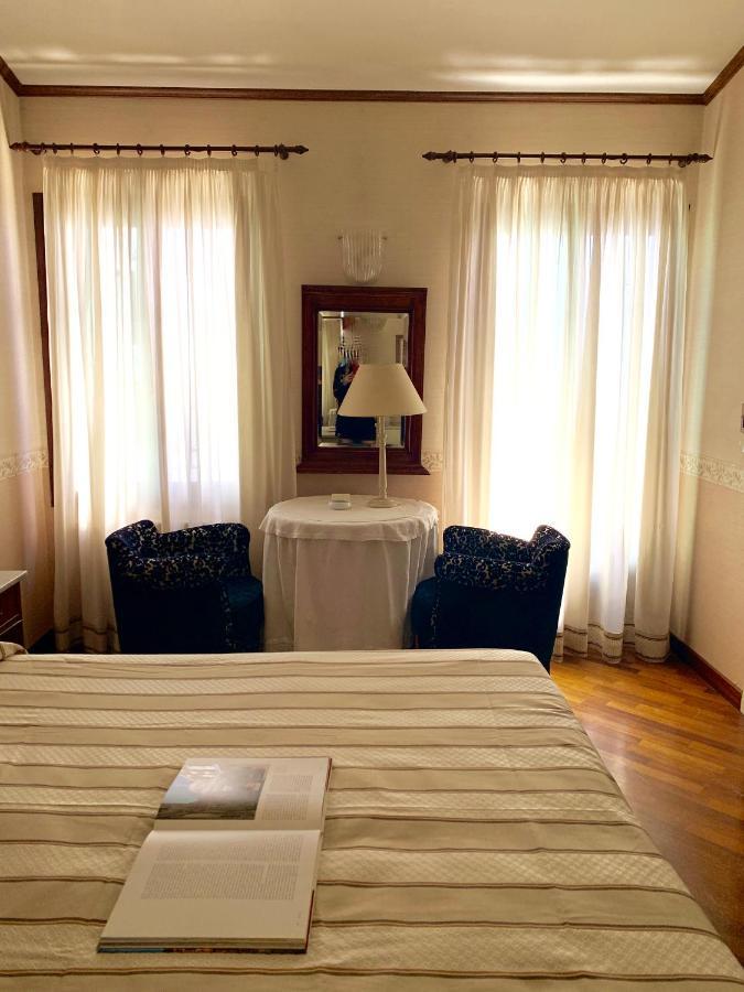Hotel La Calcina Venezia Esterno foto